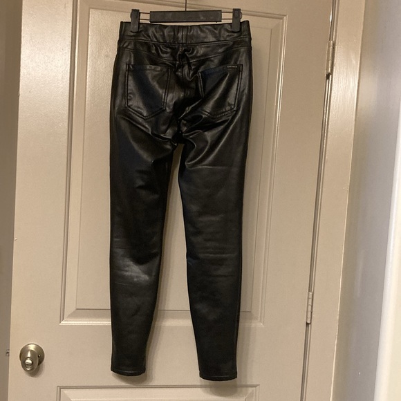 Sanctuary, faux leather black leggings, size small - Picture 6 of 7